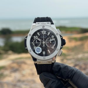 Hublot BIG BANG Titanium Carbon Fiber Super Clone Watch, 43mm