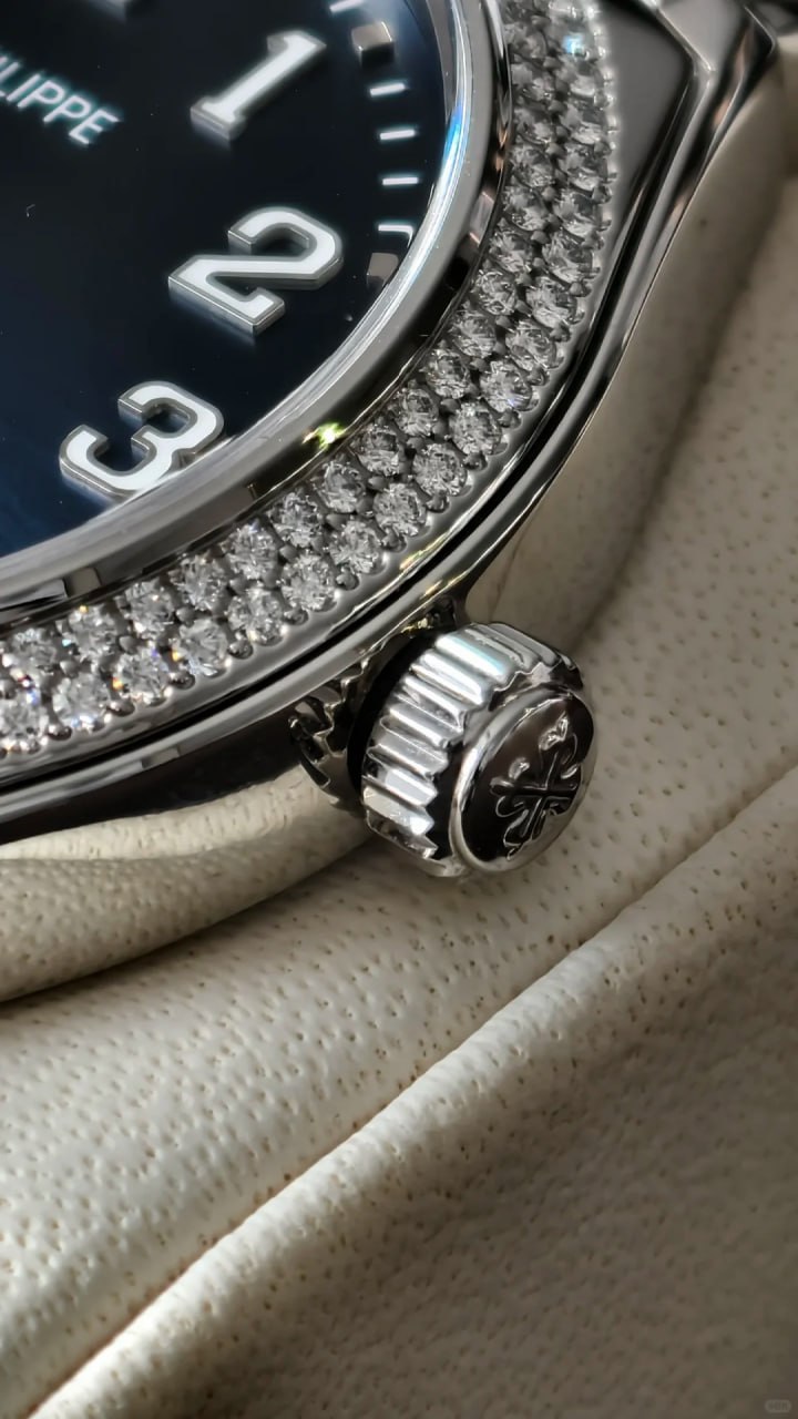 Patek Philippe TWENTY~4 Series 7300/1200A-001 Watch