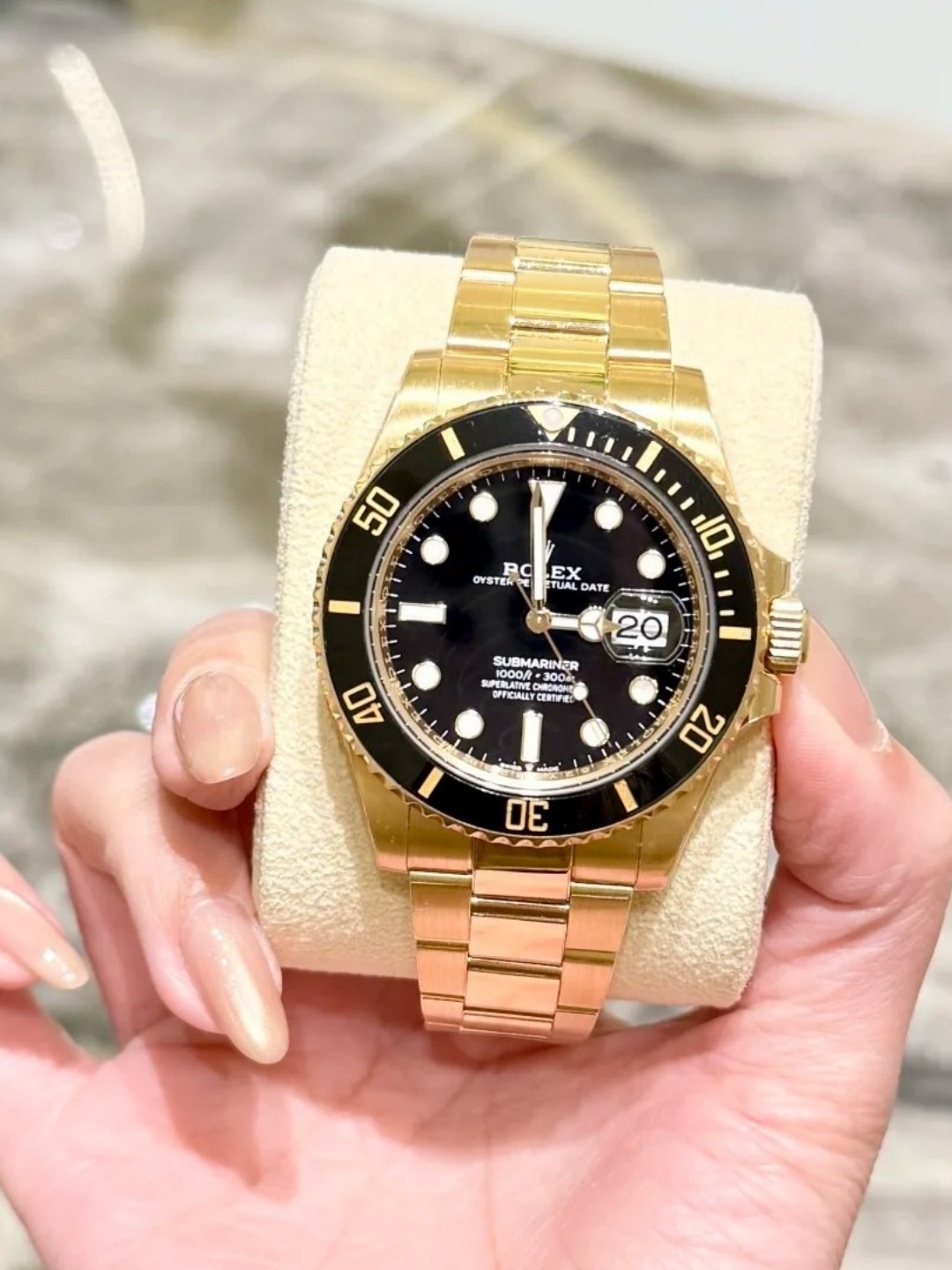Rolex Submariner series M126618LN-0002  watch