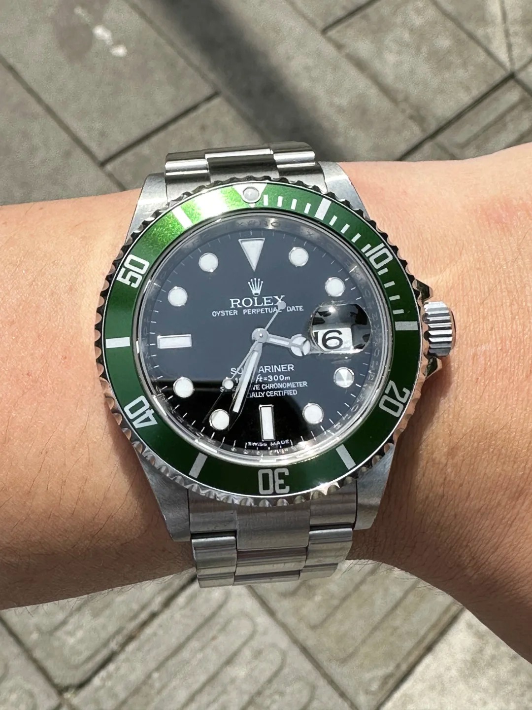 Rolex Submariner Series 116610LV-0002 – Green Dial (The First Generation Submariner with Green Dial) Watch