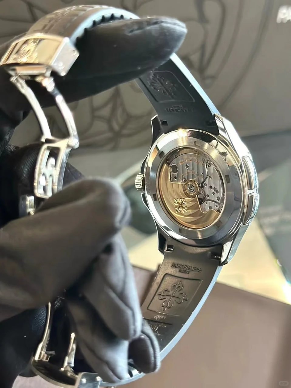 Patek Philippe AQUANAUT Series 5164A-001 Watch