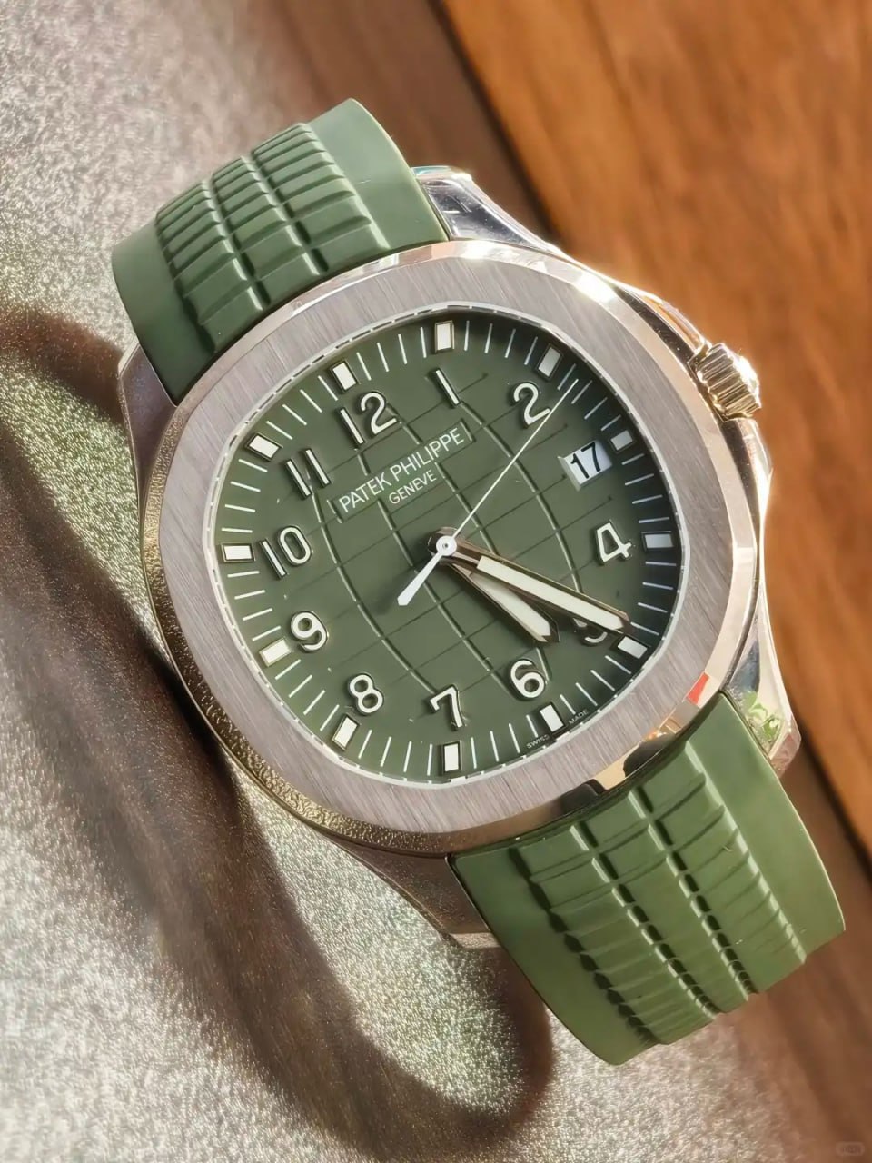 Patek Philippe AQUANAUT series 5168G-010 watch