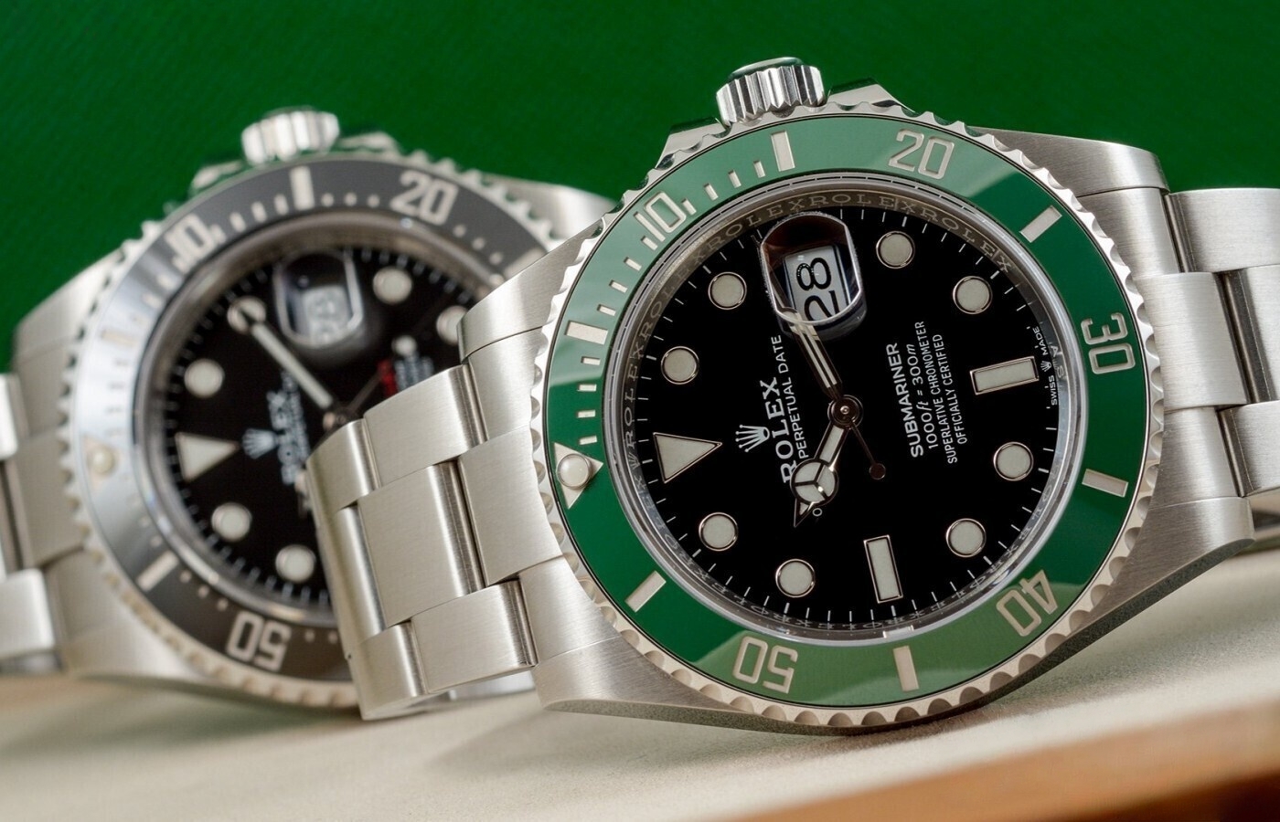 What are the differences between the Rolex Submariner and its “brothers”?