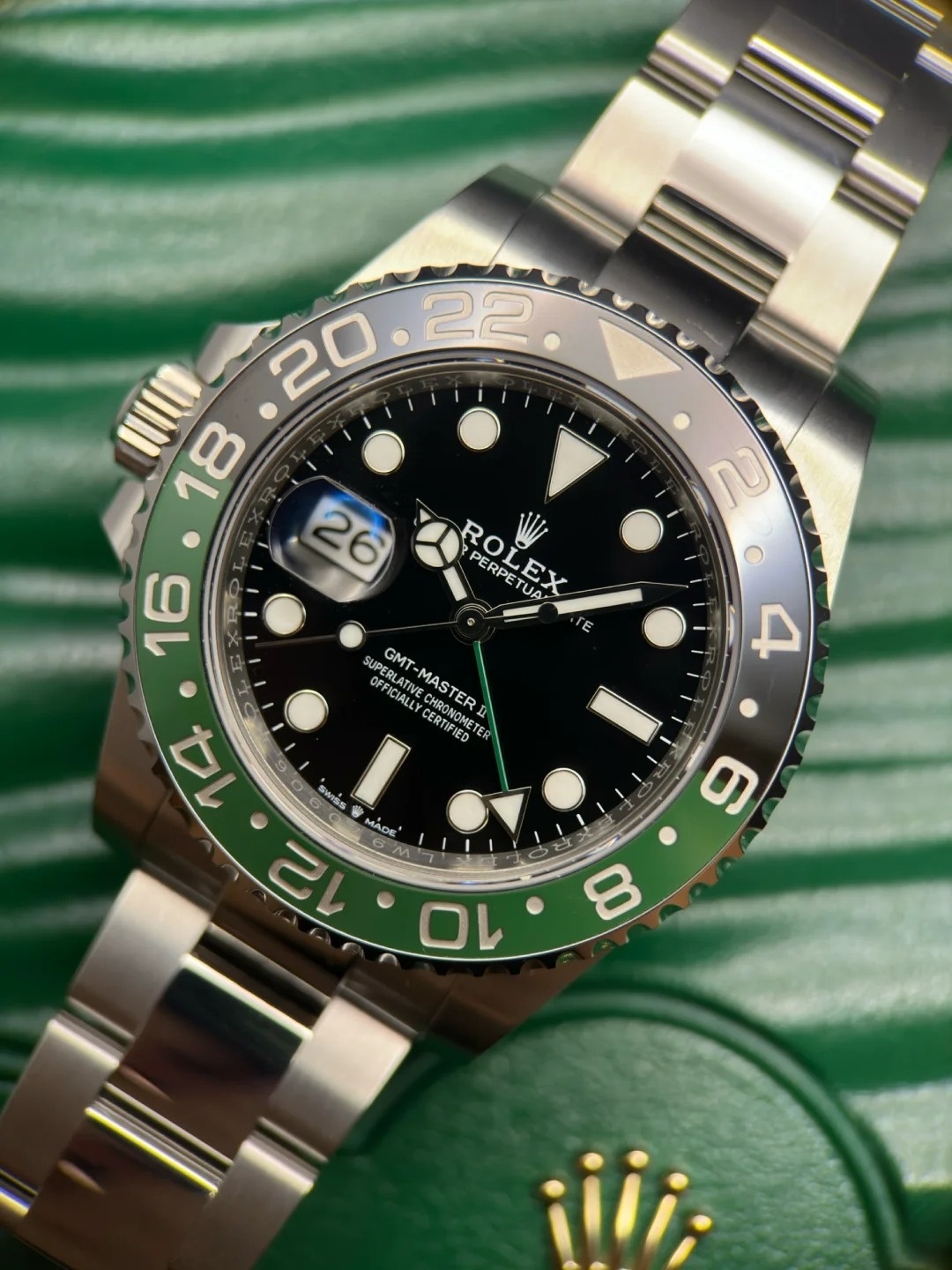 Rolex Greenwich II Series M126720VTNR-0002 Left-handed Sprite bezel  watch