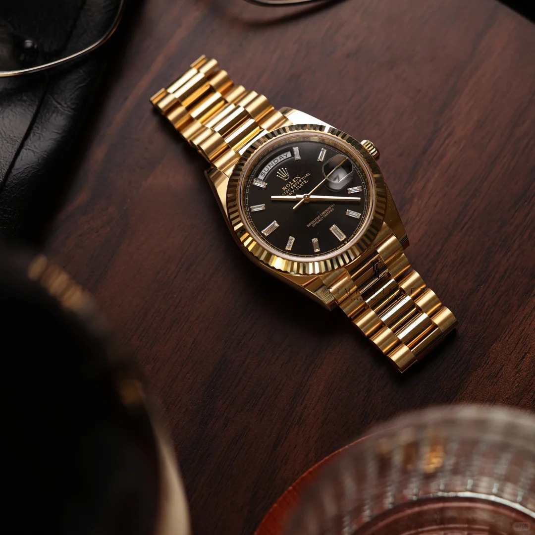 Rolex Sunday Calendar Series M228238-0004 Black Iced Sugar Watch