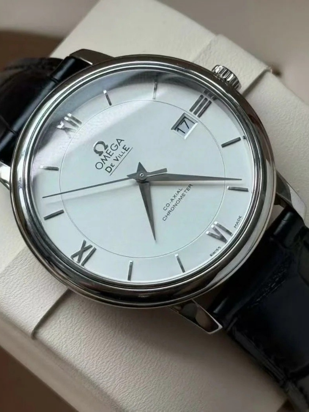 Omega De Ville 424.13.40.20.02.001  watch