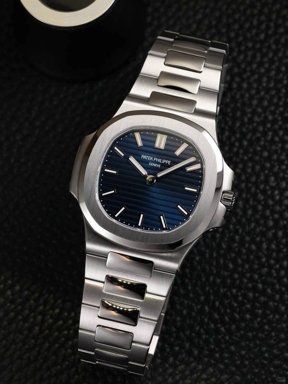 Patek Philippe Sport Elegant Series 5610/1P-001  Watch