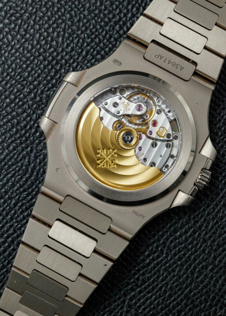 Patek Philippe Sport Elegant Series 5811/1G-001 Watch