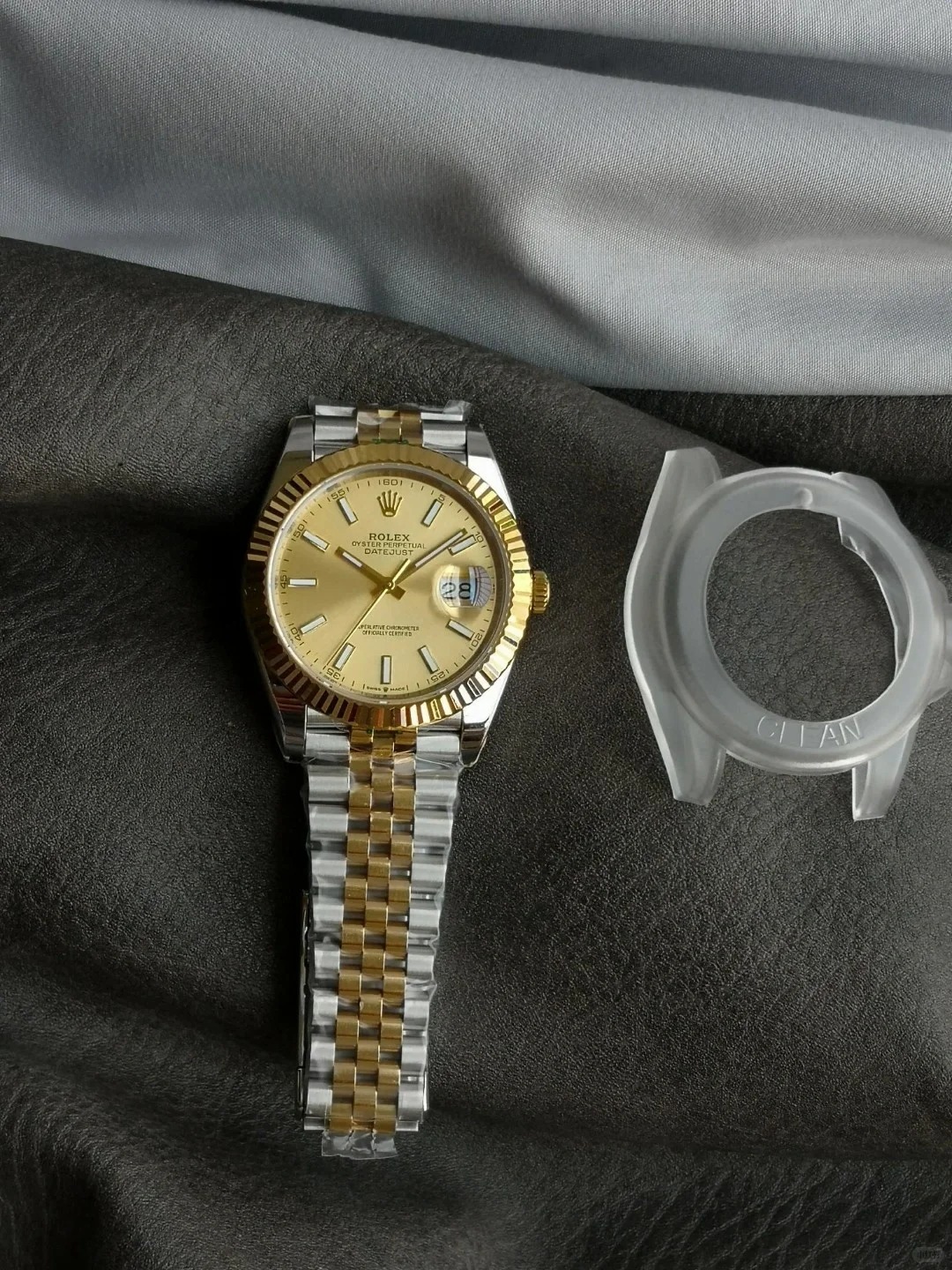 Rolex Day-Date series M126233-0015 watch