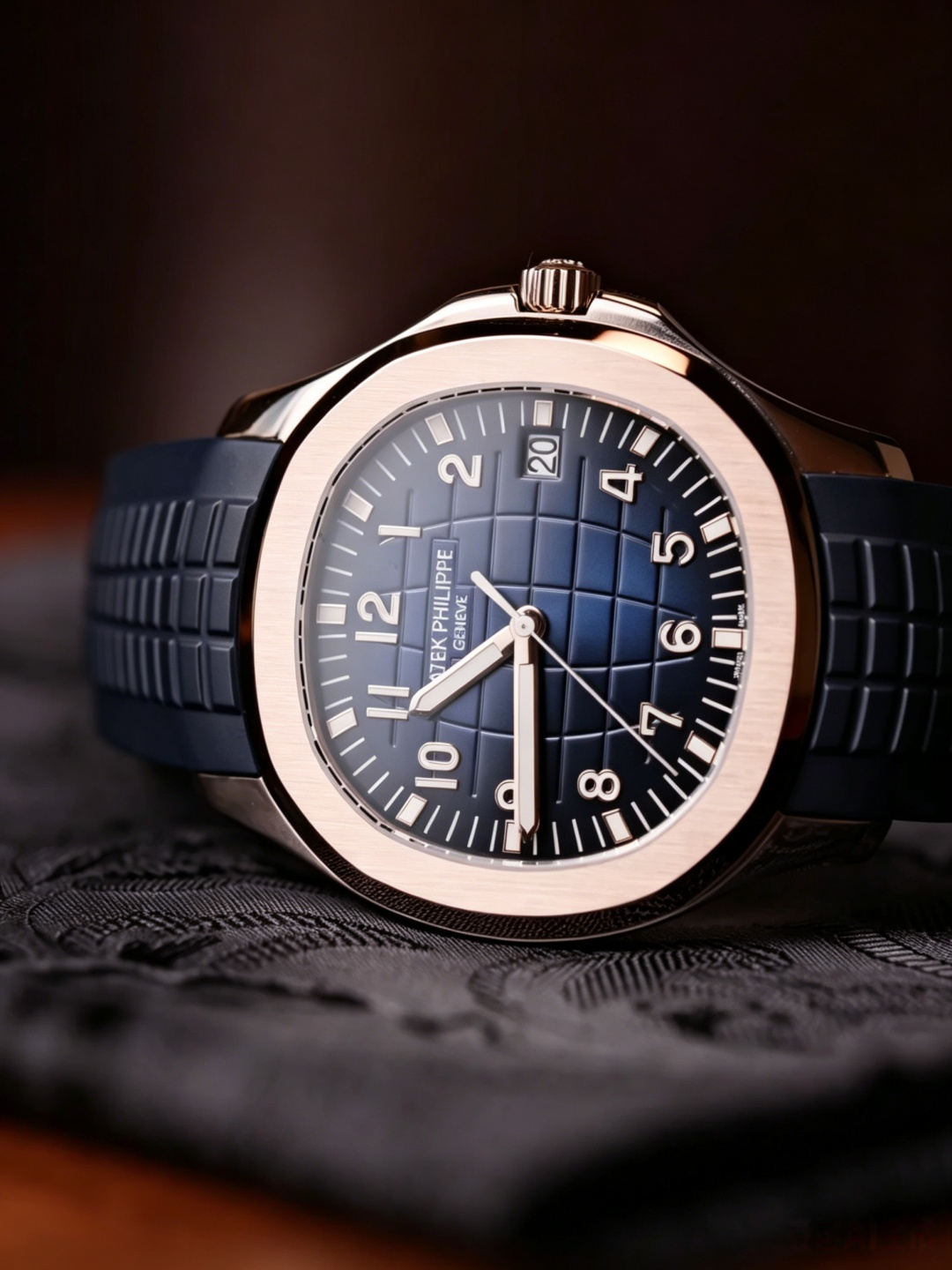 Patek Philippe AQUANAUT series 5167A-001 watch