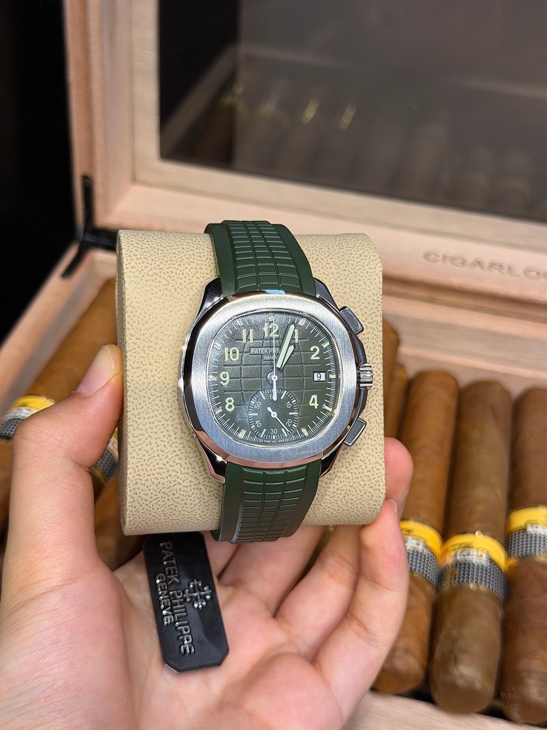 Patek Philippe AQUANAUT series 5968G-010 watch