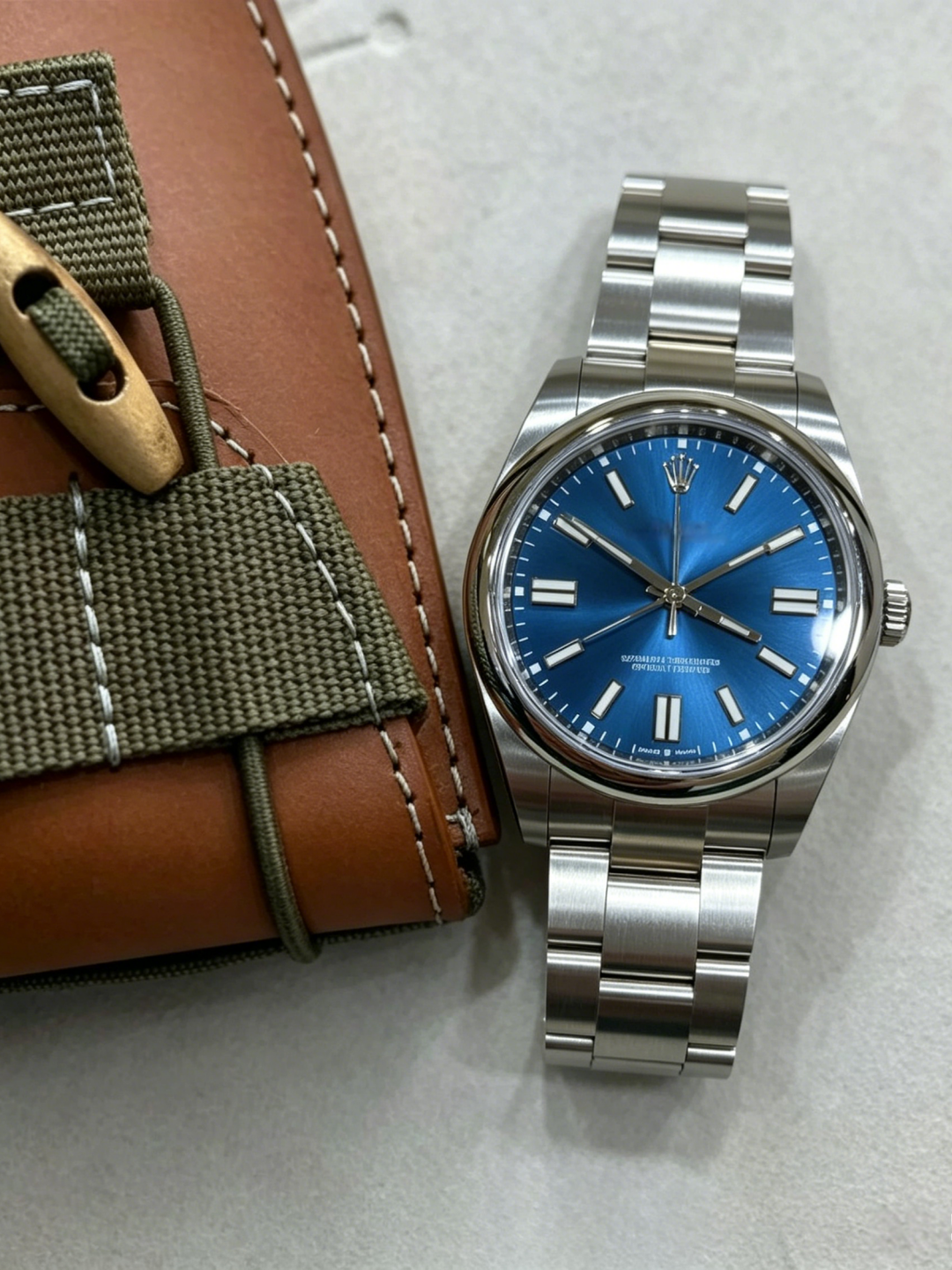 Rolex Oyster Perpetual series M124300-0003 watch