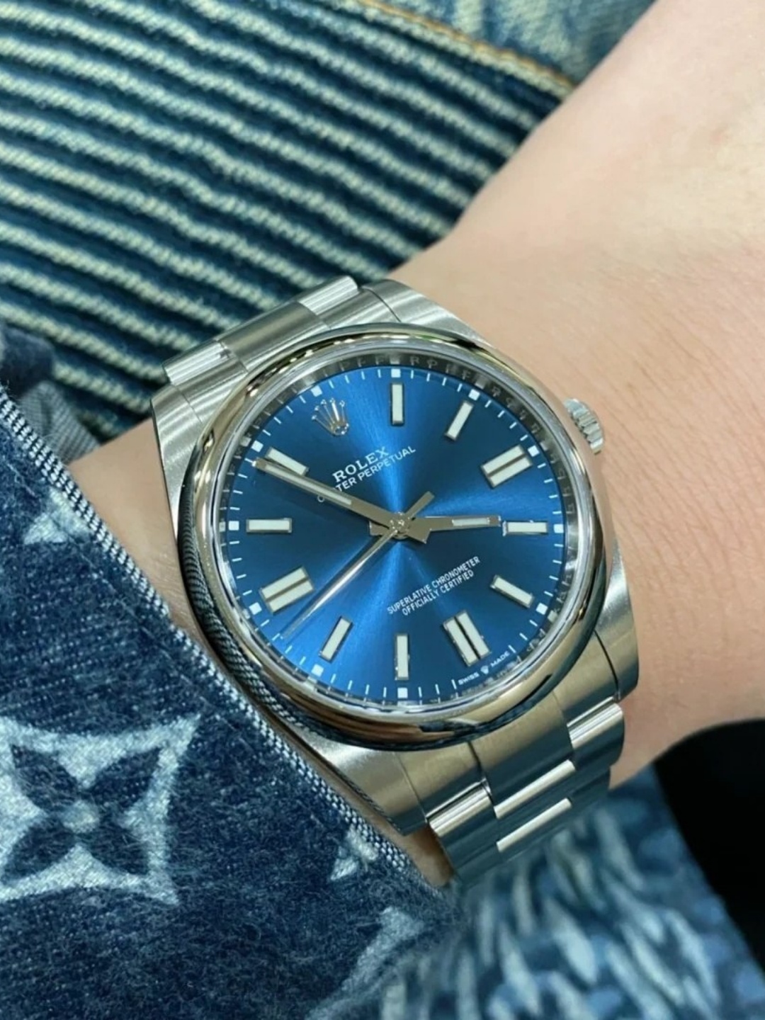 Rolex Oyster Perpetual series M124300-0003 watch