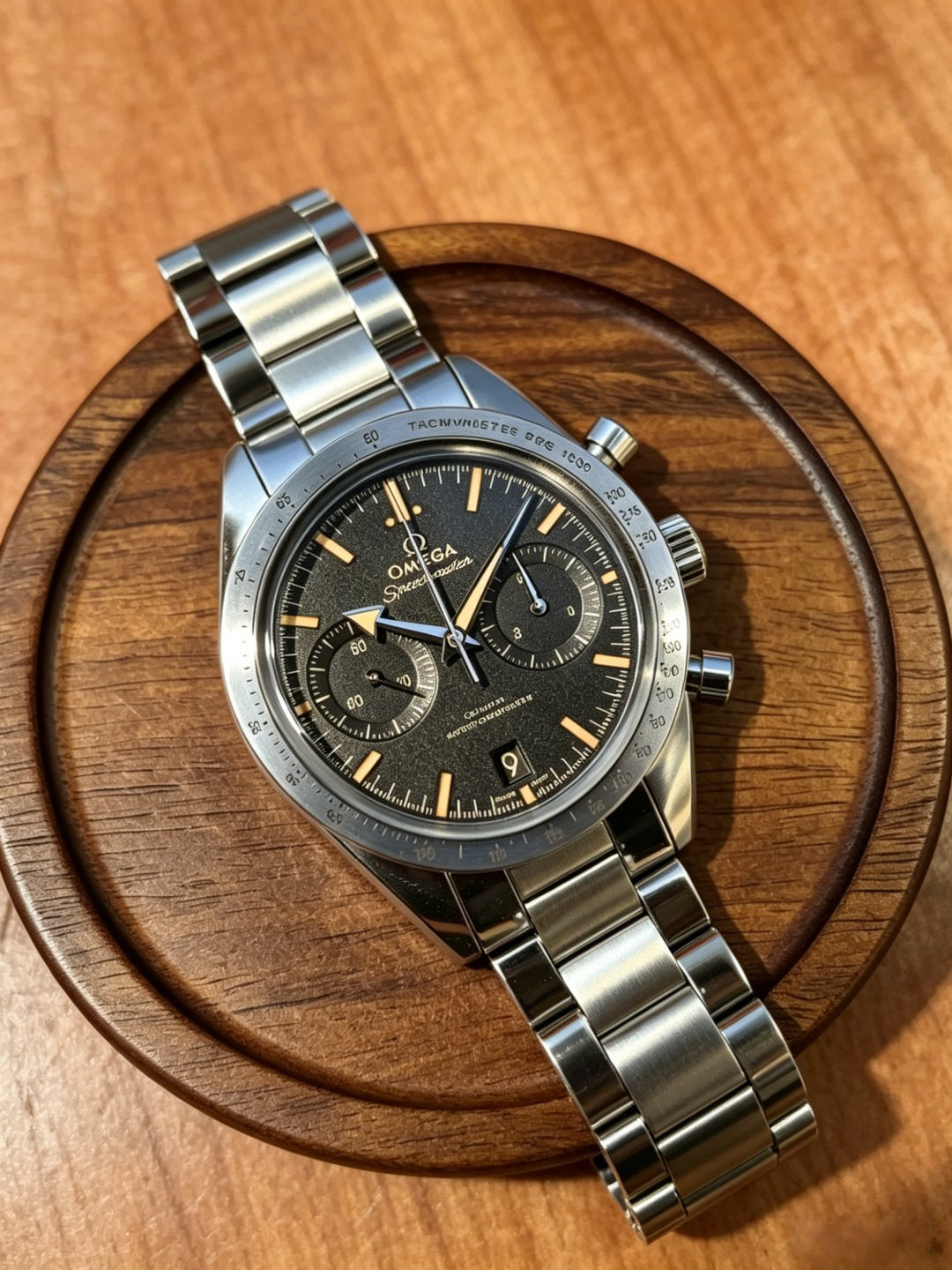 Omega Superquickback Series 332.10.41.51.01.001  Watch