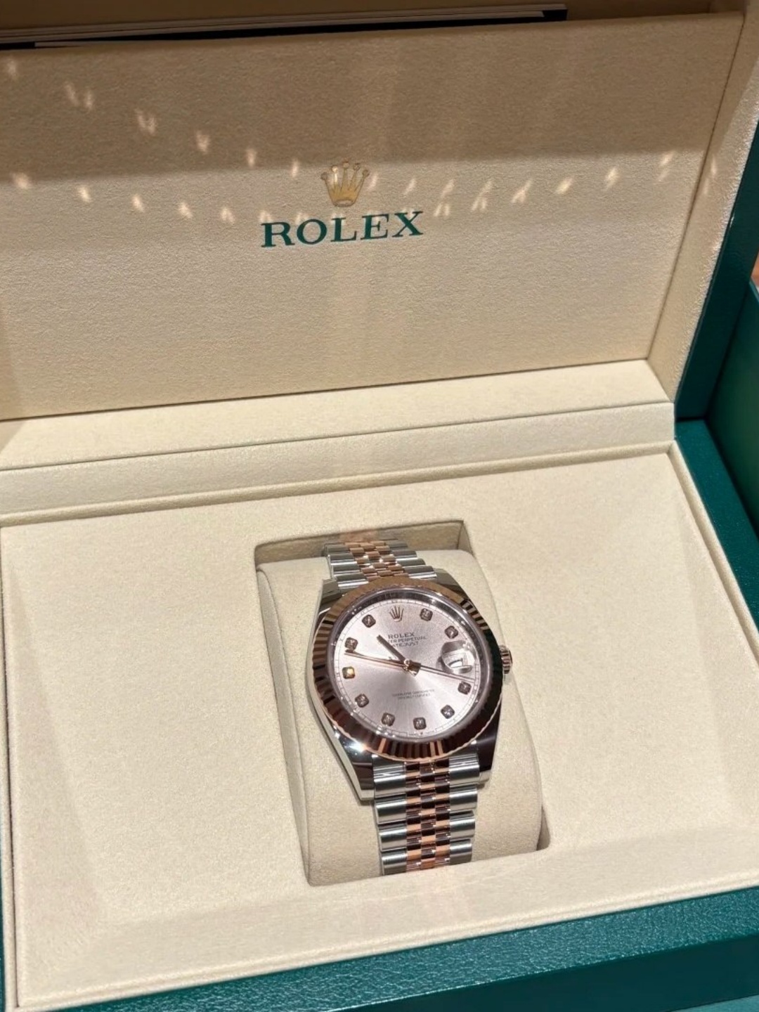 Rolex Day-Date series M126331-0004  watch