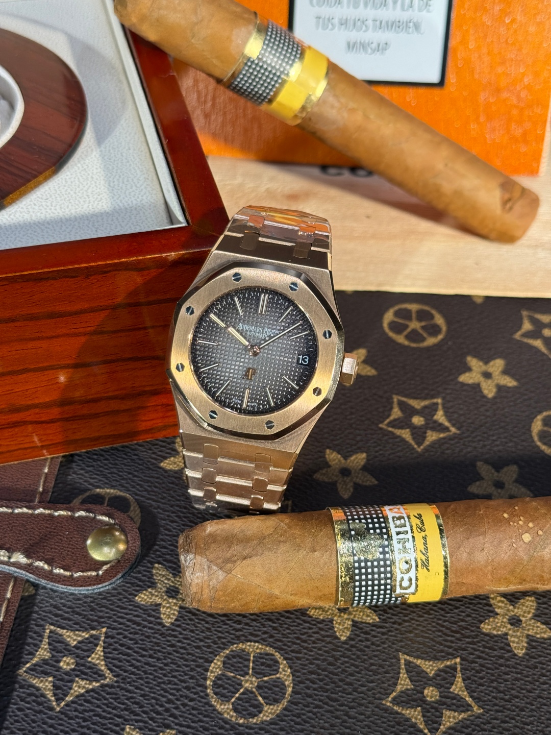 Audemars Piguet Royal Oak Series 16202 OR.OO.1240 OR.02  Watch
