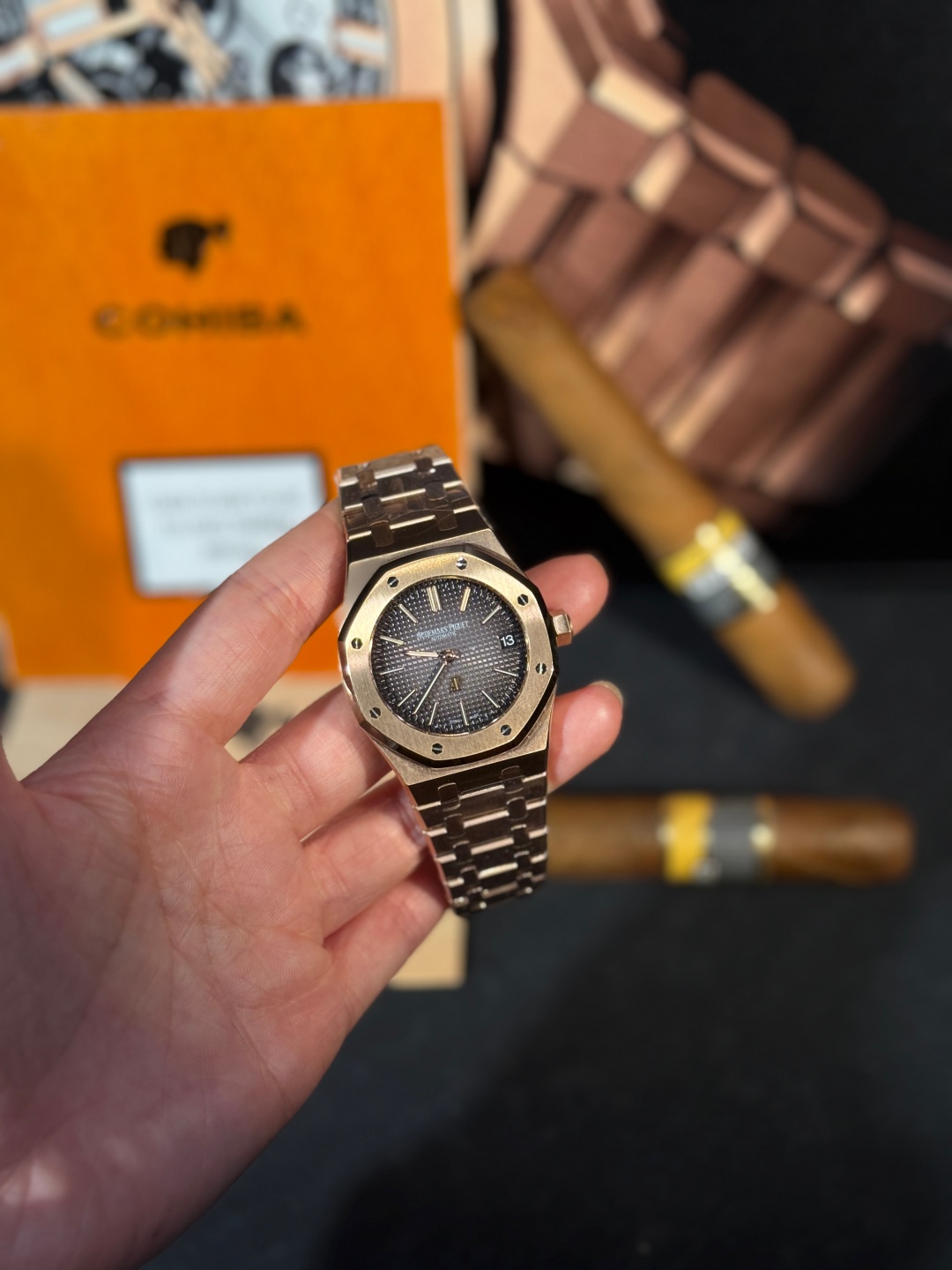 Audemars Piguet Royal Oak Series 16202 OR.OO.1240 OR.02  Watch