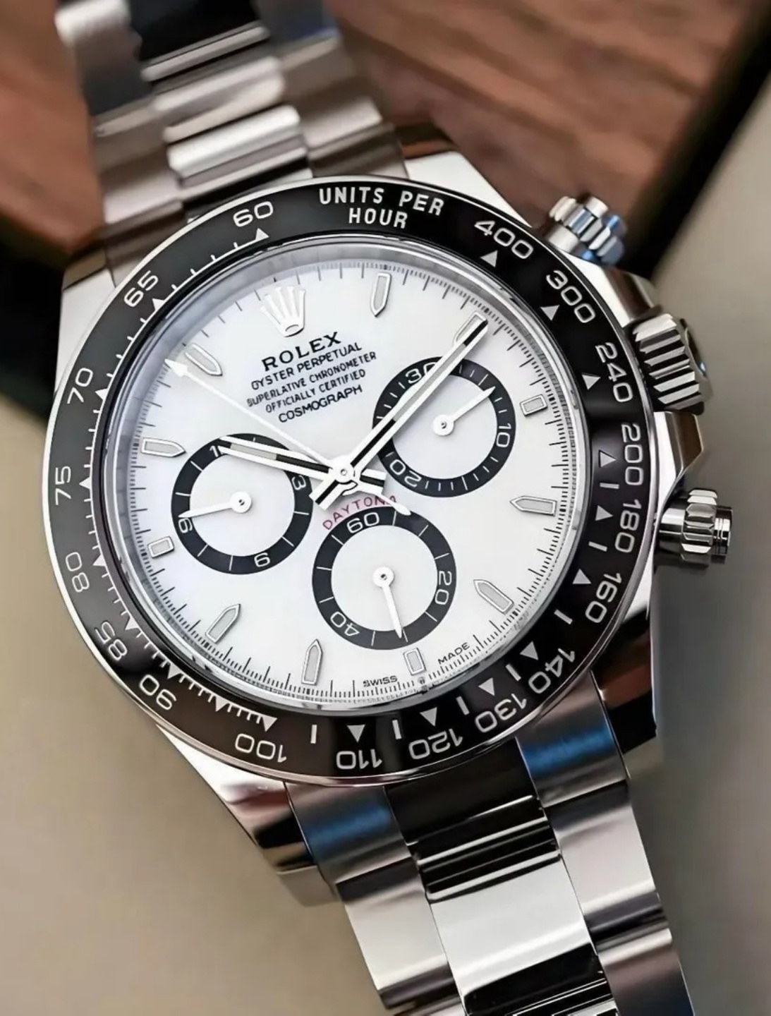 Rolex Cosmos Chronograph Daytona Series M126500LN-0001 Watch