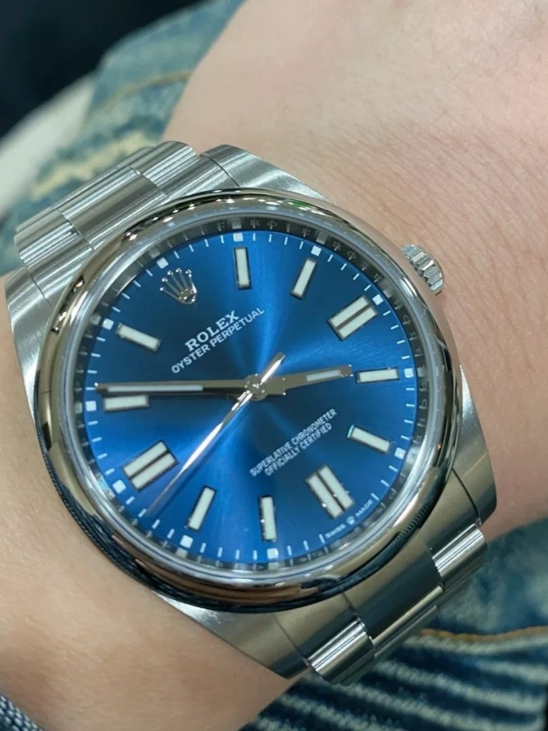 Rolex Oyster Perpetual series M124300-0003 watch
