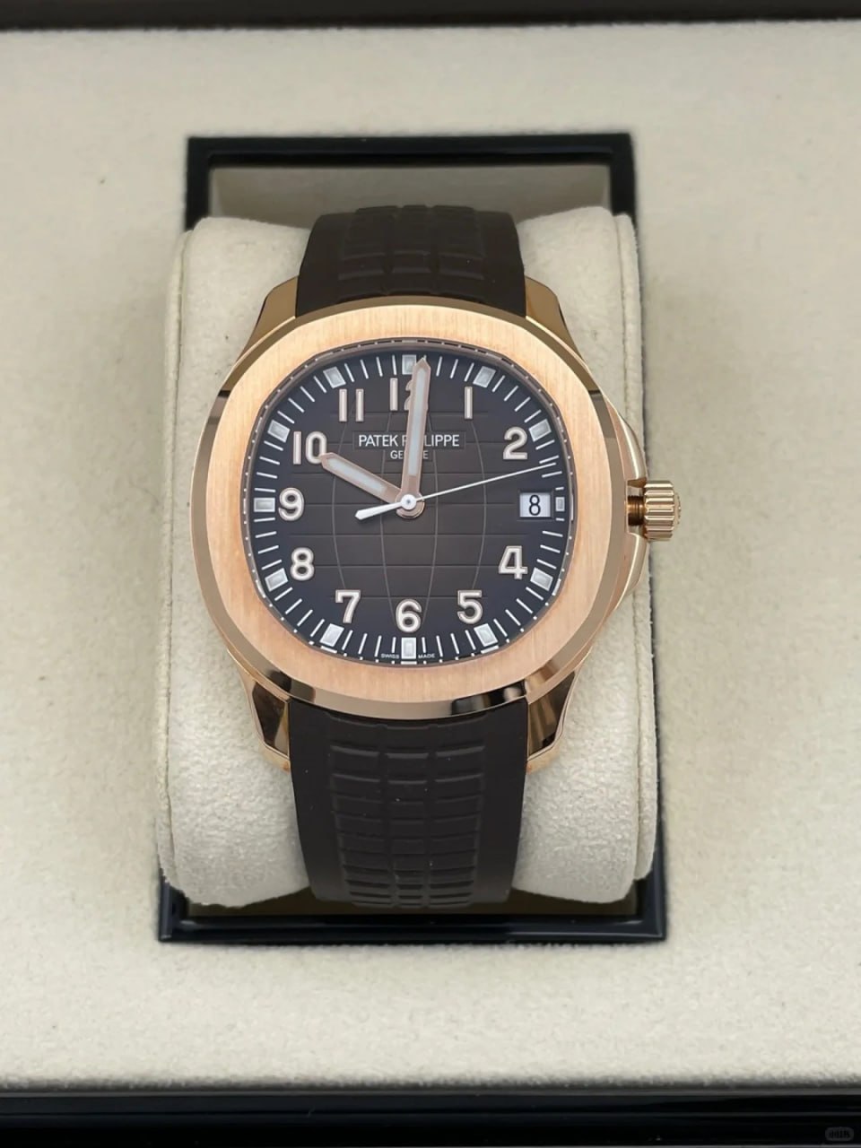 Patek Philippe AQUANAUT series 5167R-001 watch