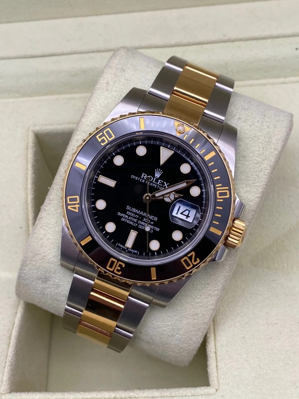 Rolex Oyster Perpetual 116613LN-0001 Black Dial
