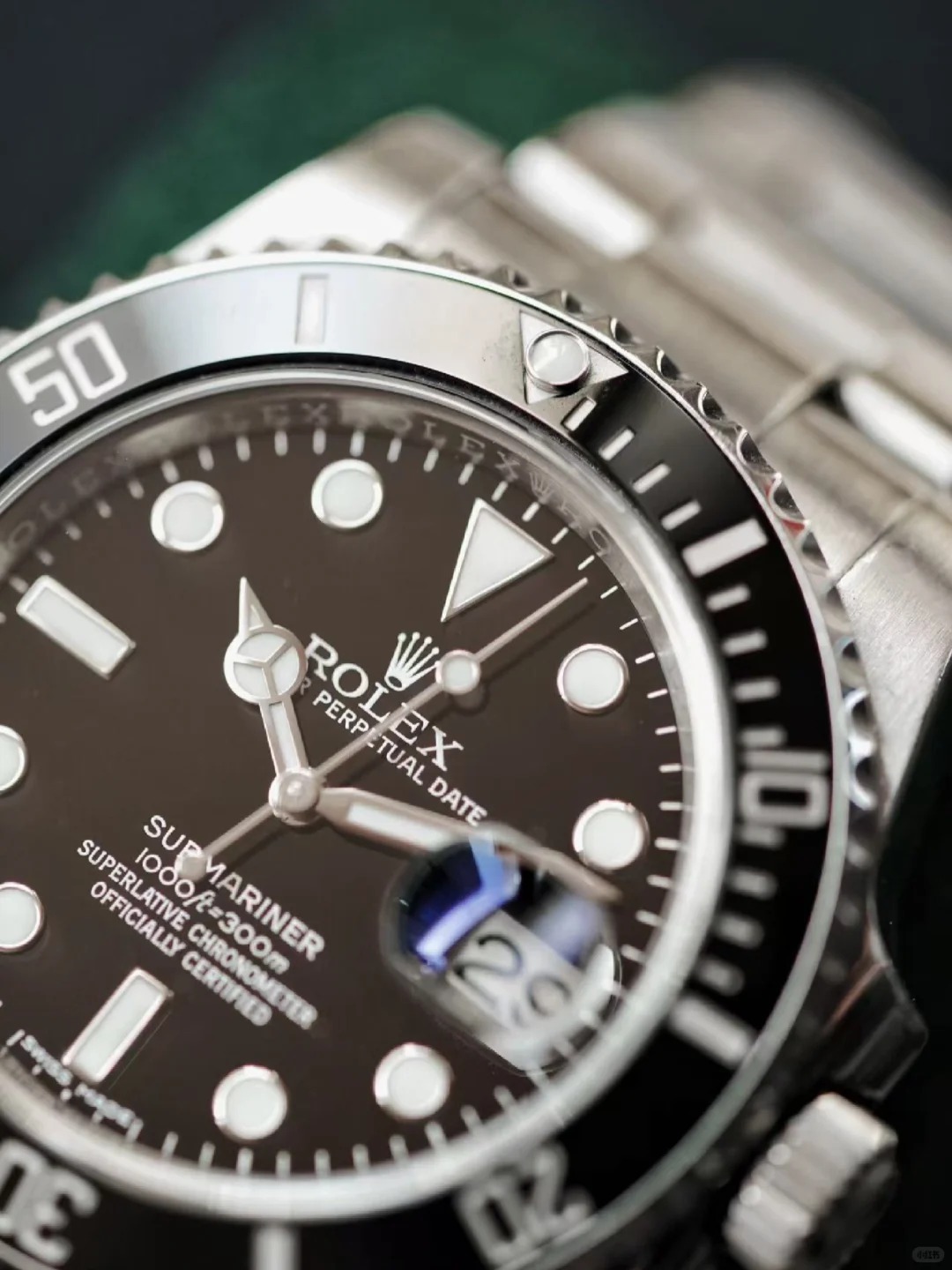 Rolex Submariner Series M124060-0001 (M1240600001) Watch