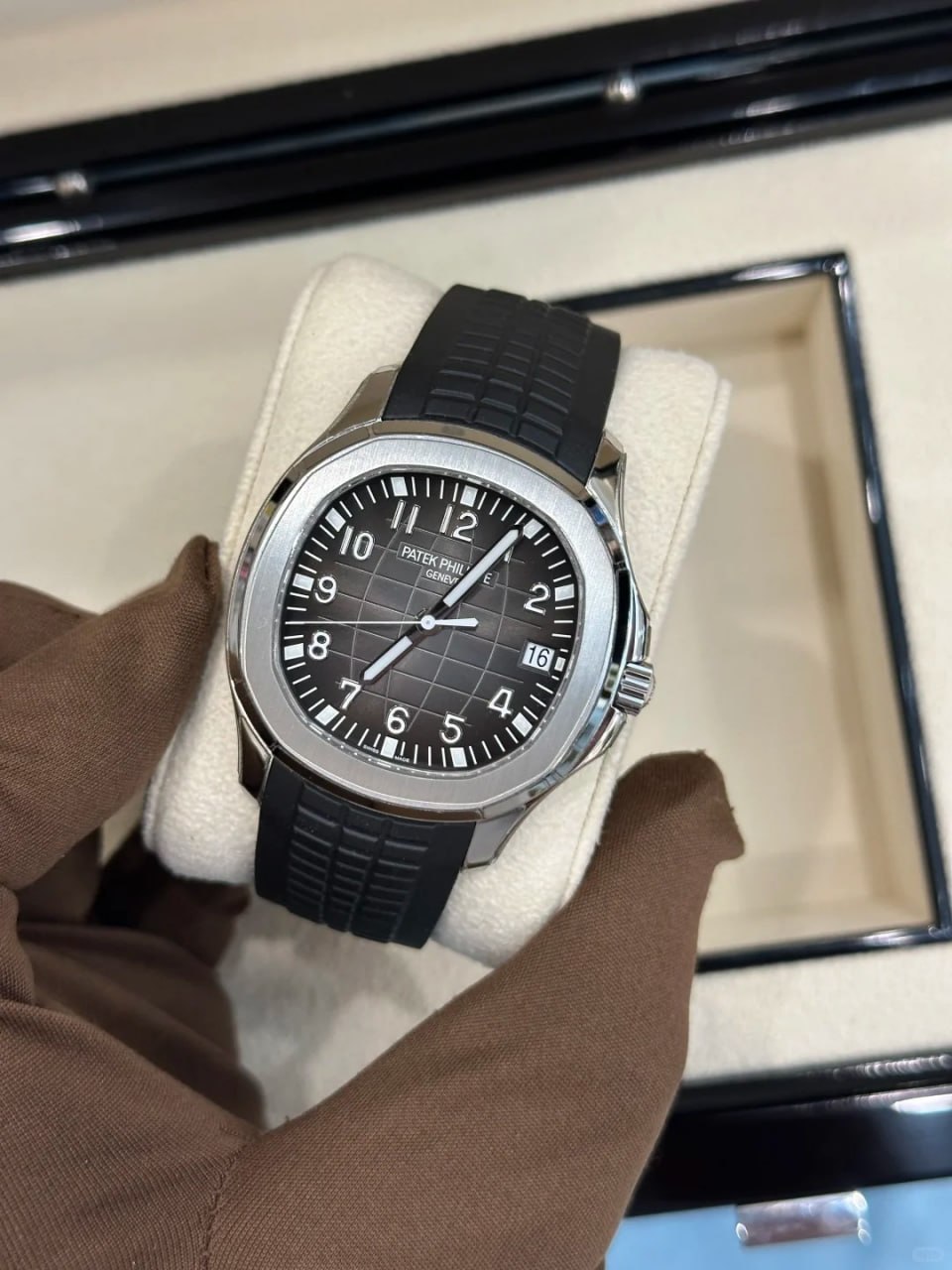 Patek Philippe AQUANAUT series 5167A-001 watch