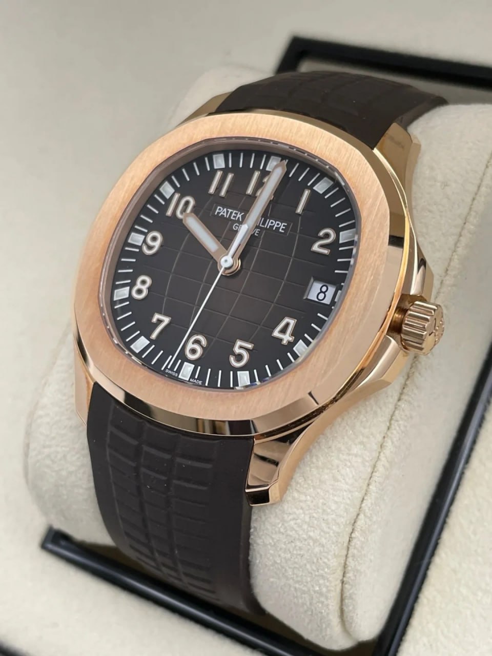 Patek Philippe AQUANAUT series 5167R-001 watch