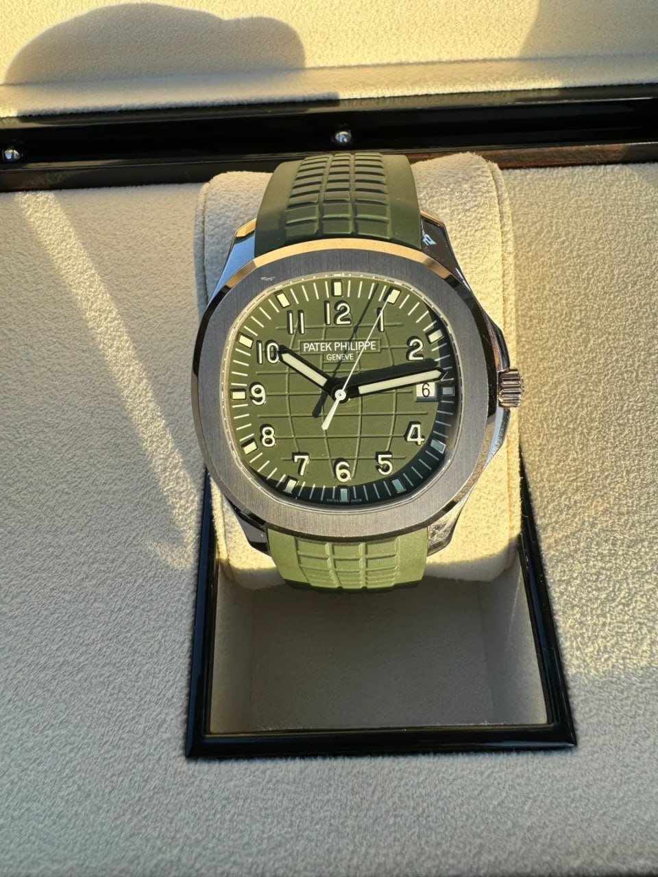 Patek Philippe AQUANAUT series 5168G-010 watch
