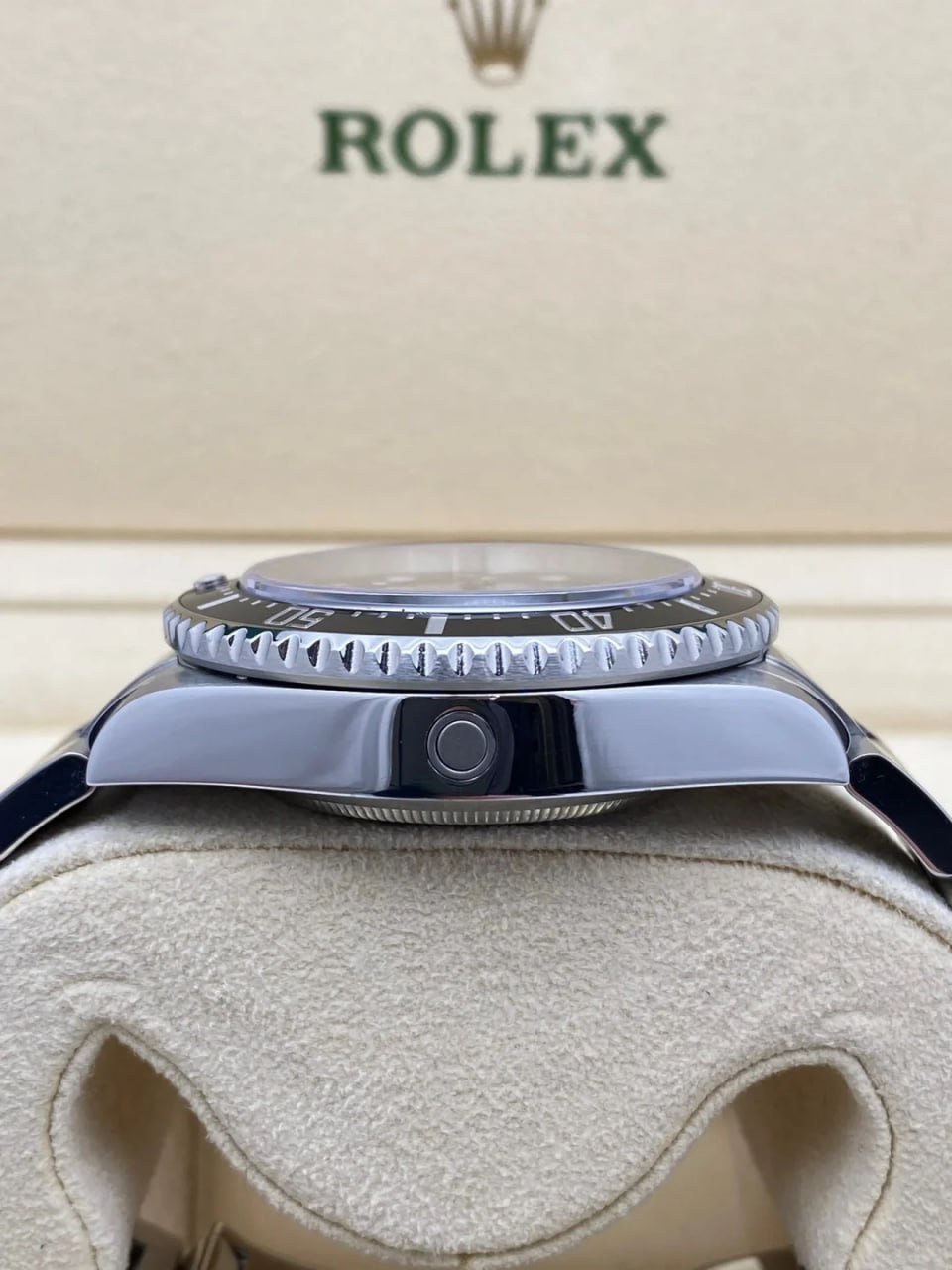 Rolex Seamaster Series 116600-0003 Watch