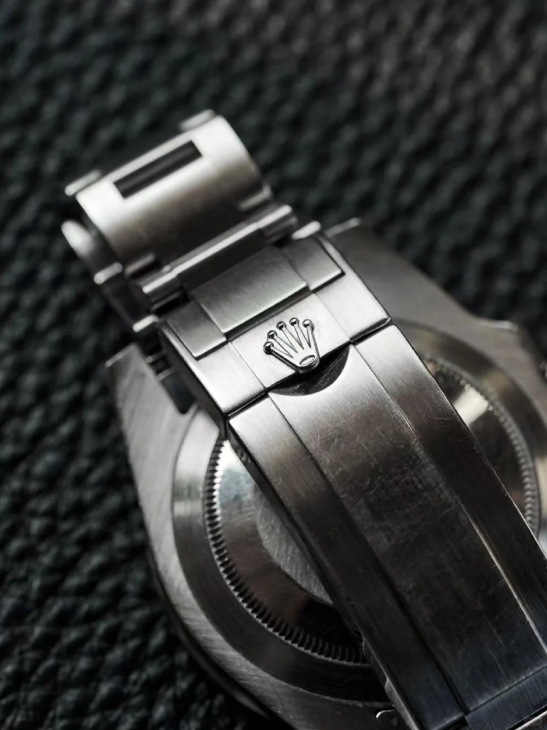 Rolex Submariner Series M124060-0001 (M1240600001) Watch