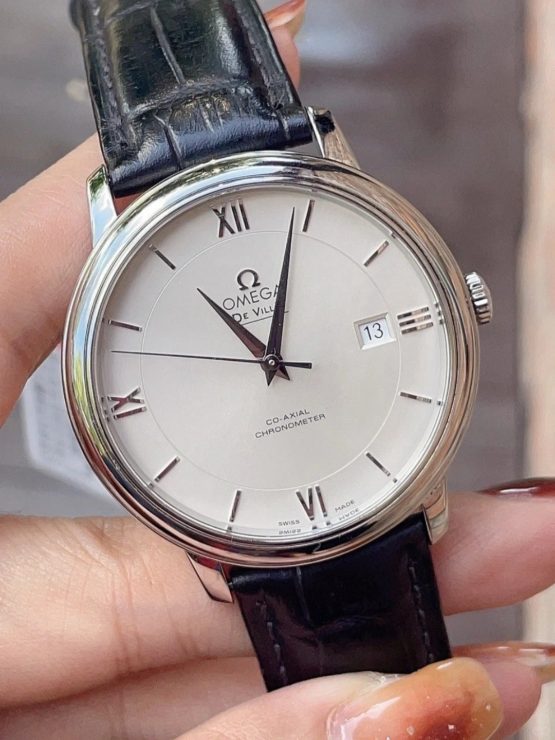 Omega De Ville 424.13.40.20.02.001  watch