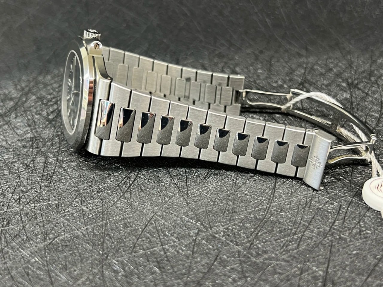 Patek Philippe Sport Elegant Series 5990/1R-001 Watch