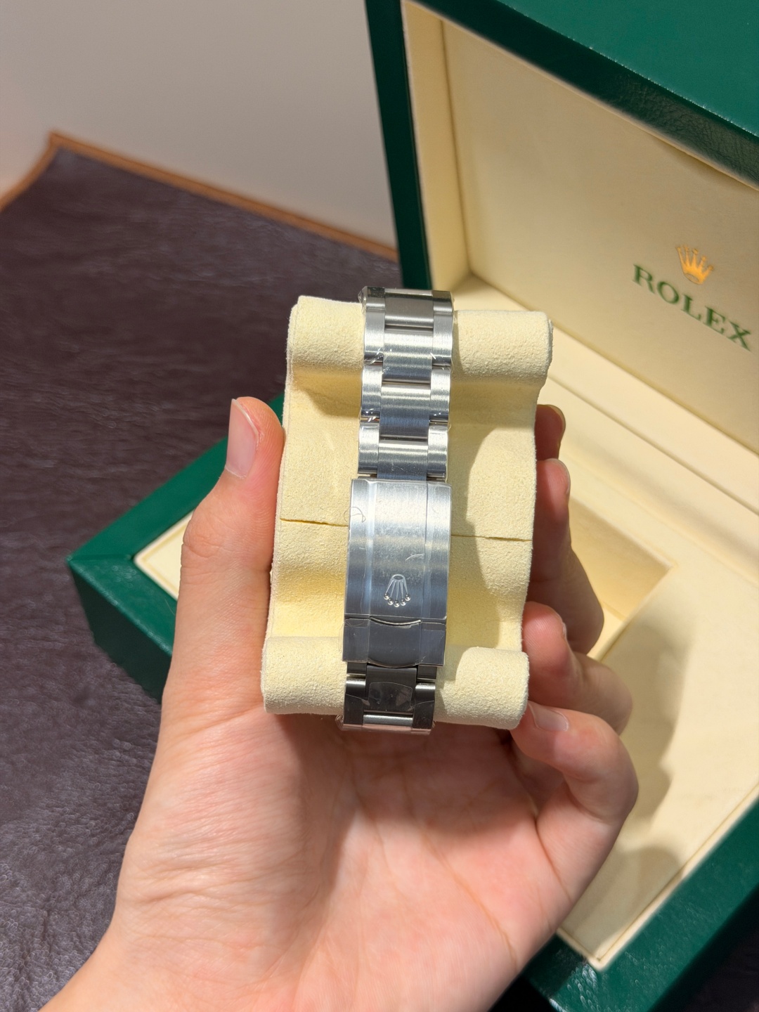 Rolex Oyster Perpetual series M126000-0016 watch