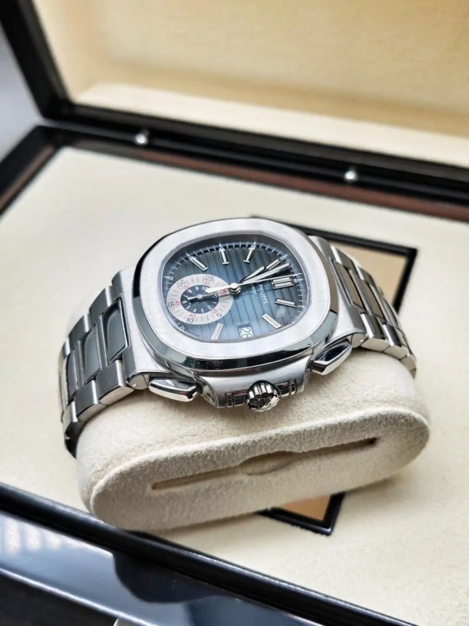 Patek Philippe Sport Elegant Series 5980/1A-001 Stainless Steel Narwhal Watch