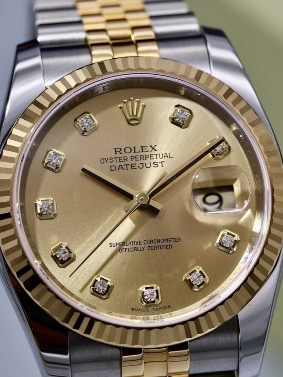 Rolex Day-Date series 116233 champagne dial with diamonds ( champagne dial with diamonds) watch