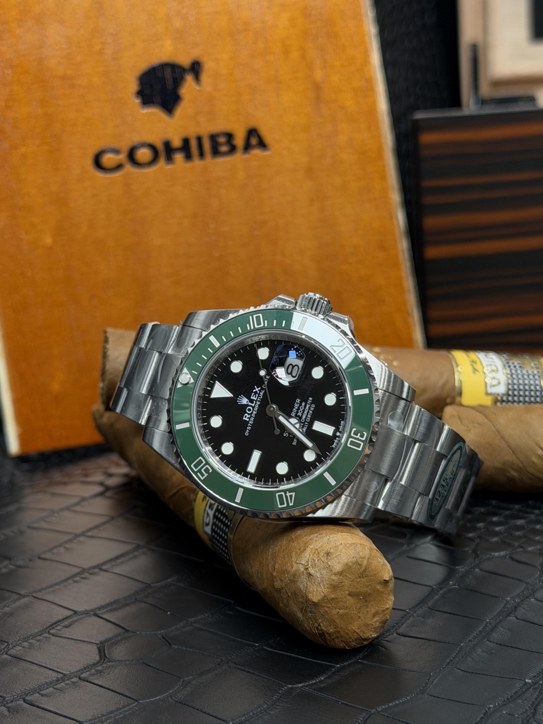 Rolex Submariner series  New Silver Ghost M126610LV0002 watch