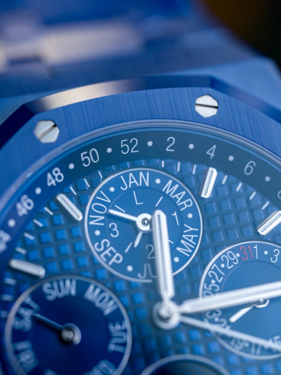 Audemars Piguet Royal Oak Series 26579CS.OO.1225CS.01 Watch