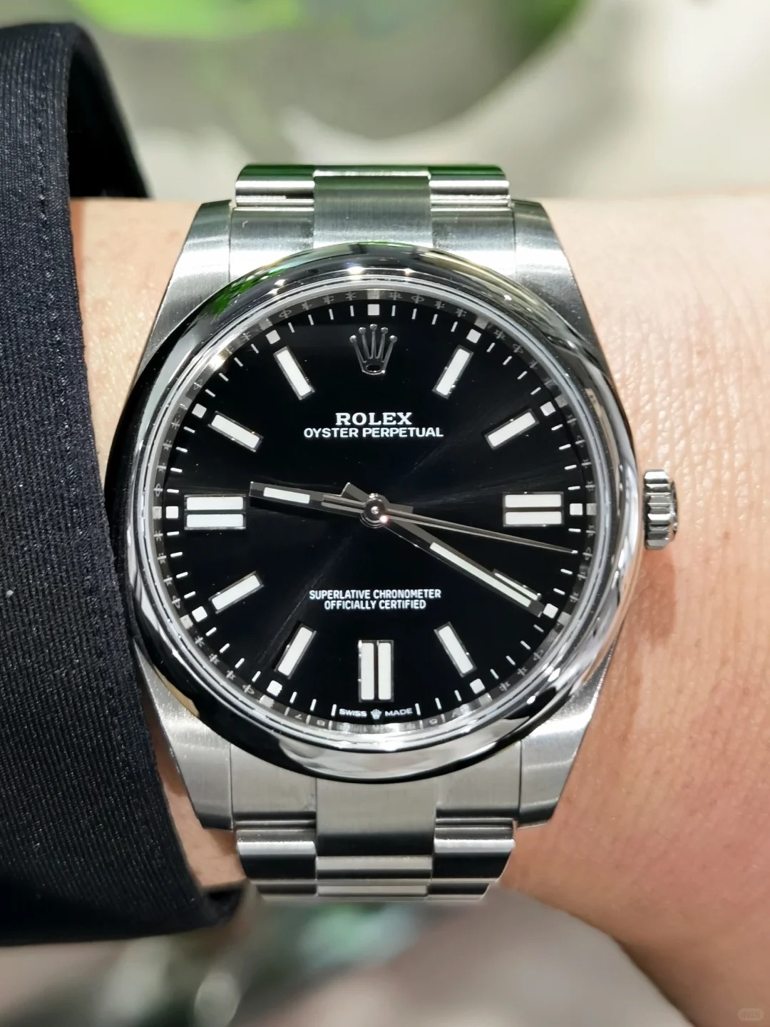 Rolex Oyster Perpetual series M124300-0002 watch