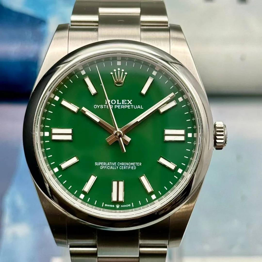 Rolex Oyster Perpetual series M124300-0005 watch