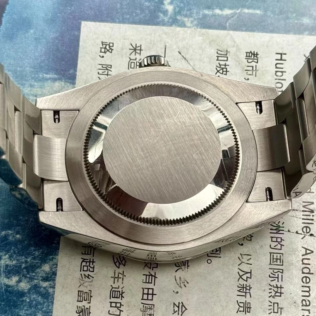 Rolex Oyster Perpetual series M124300-0005 watch