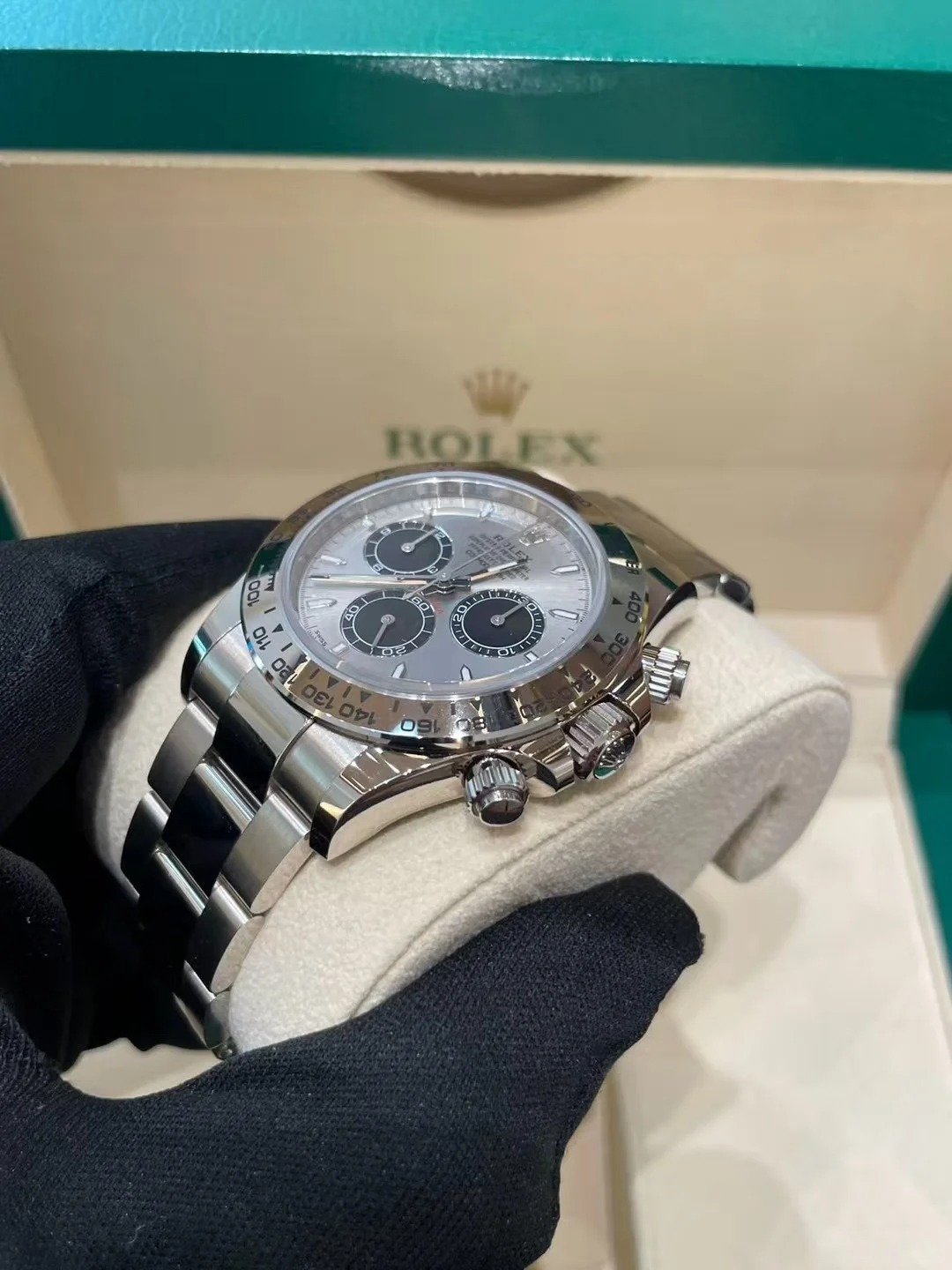 Rolex Cosmos Chronograph Diamant Series M126509-0003