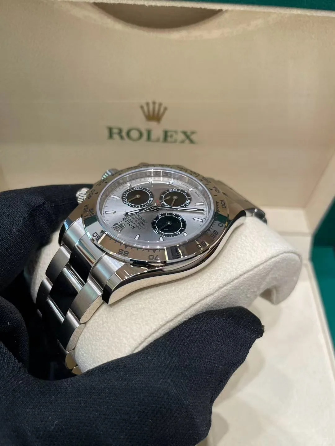 Rolex Cosmos Chronograph Diamant Series M126509-0003